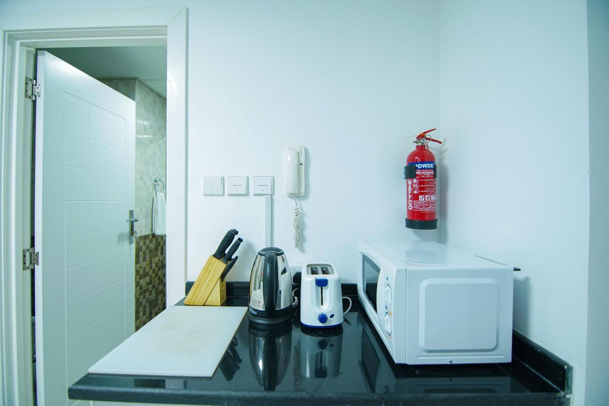 Home Away Holiday Homes Dubai Esterno foto